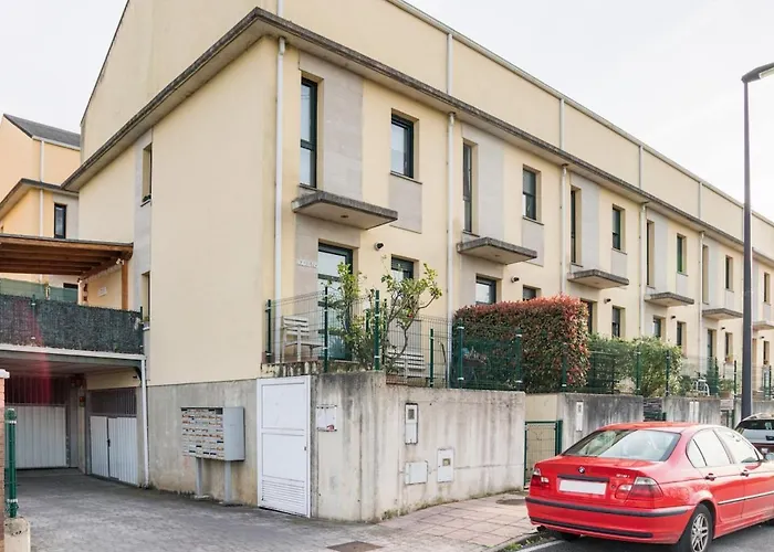 Deluxe Con Bano Y Terraza Independiente 民宿 Cartes